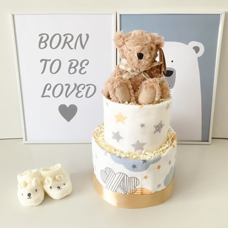 Torturi din scutece - Tort de scutece Pampers pe două nivele – cu ursuleț Tim de la Louise Mansen