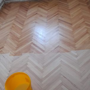 Lacuire Parchet pe baza de APA [4]