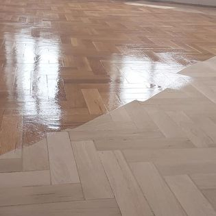 Lacuire Parchet pe baza de APA [2]