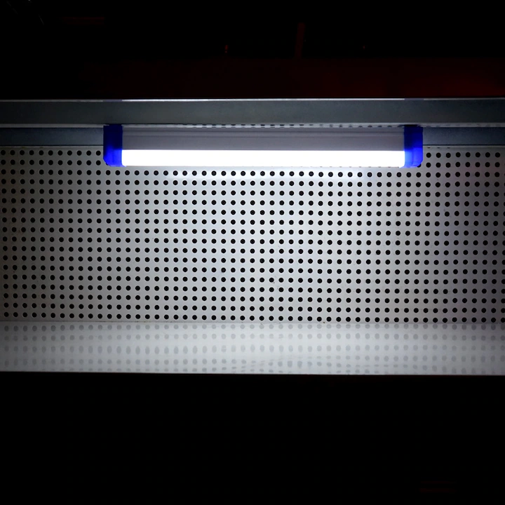 Lampa LED 30W, 6500K cu prindere magnetica si acumulator reincarcabil 1200mAh 170x23x38mm IP20 [1]