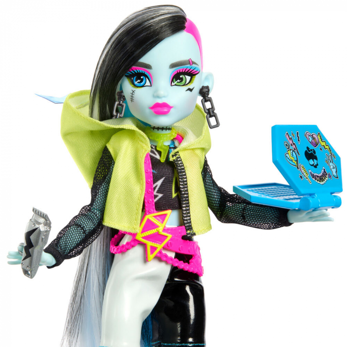 Papusa Monster High Skulltimate Secrets Neon Frights Ghoulia 25cm [3]