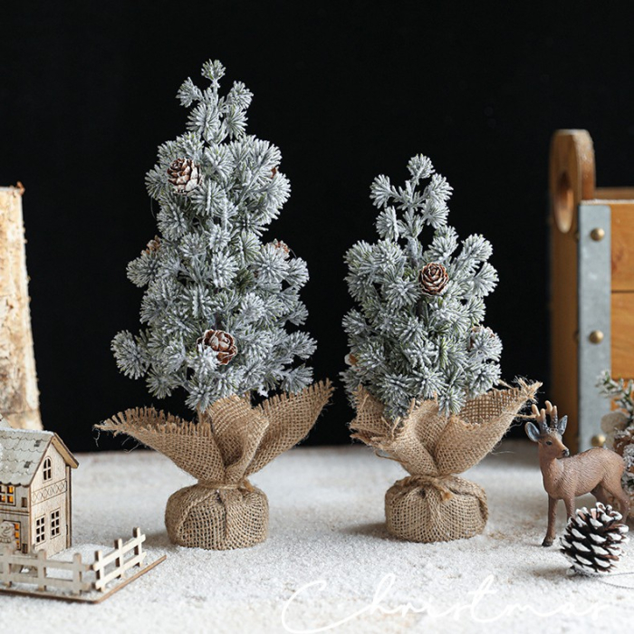 Decoratiune Craciun pentru Masa, Flippy, Ornament de Decor Model Brad de Craciun de Dimensiuni Mici cu Fulgi Albi, pentru Birou si Interior, din Plastic Calitativ 20 cm, Verde Alb [5]