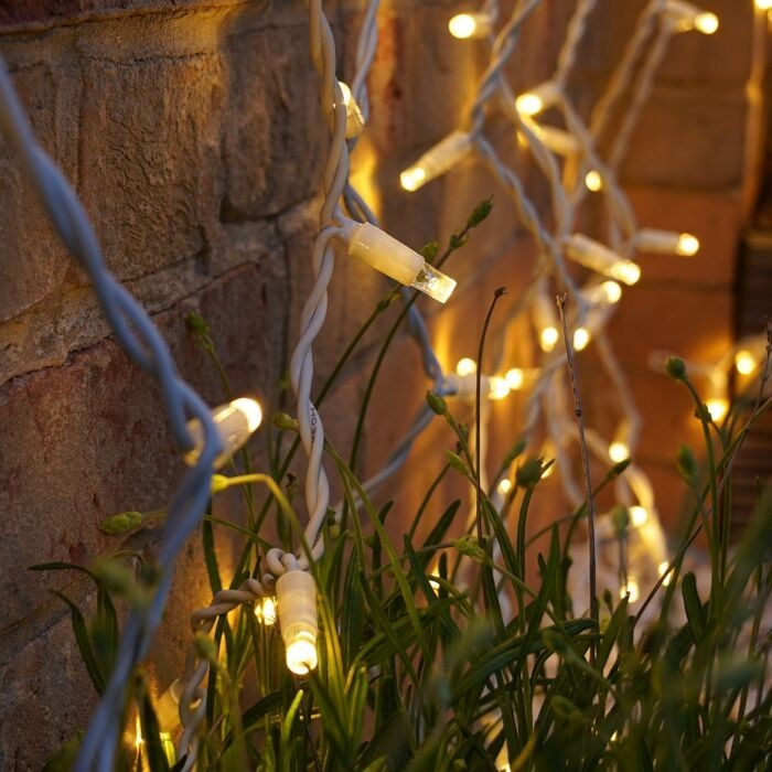 Instalatie Craciun, Tip Perdea, IP44, 6 m x 3 m, 480 LED-uri, Alb Cald, cu 8 jocuri de lumini, 31 V, 9W, Interconectabila, Prelungitor 3 m inclus, Fir transparent, Interior/ Exterior, Flippy [2]