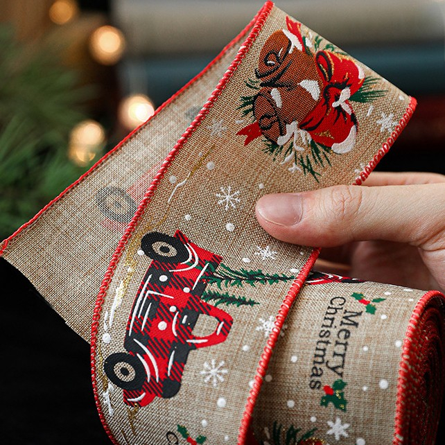 Panglica de Craciun pentru Decor Brad, Flippy, Panglica Decorativa de Craciun pentru Funde, Imprimeu Pick-Up Merry Christmas, 200 x 6.3 m, Khaki Rosu [2]