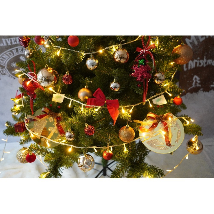 Set brad artificial de Craciun si elemente decorative, clasic, pentru interior/exterior, inaltime 210 cm, diametru 125 cm, 957 ramuri, Flippy, verde, suport metalic inclus [4]