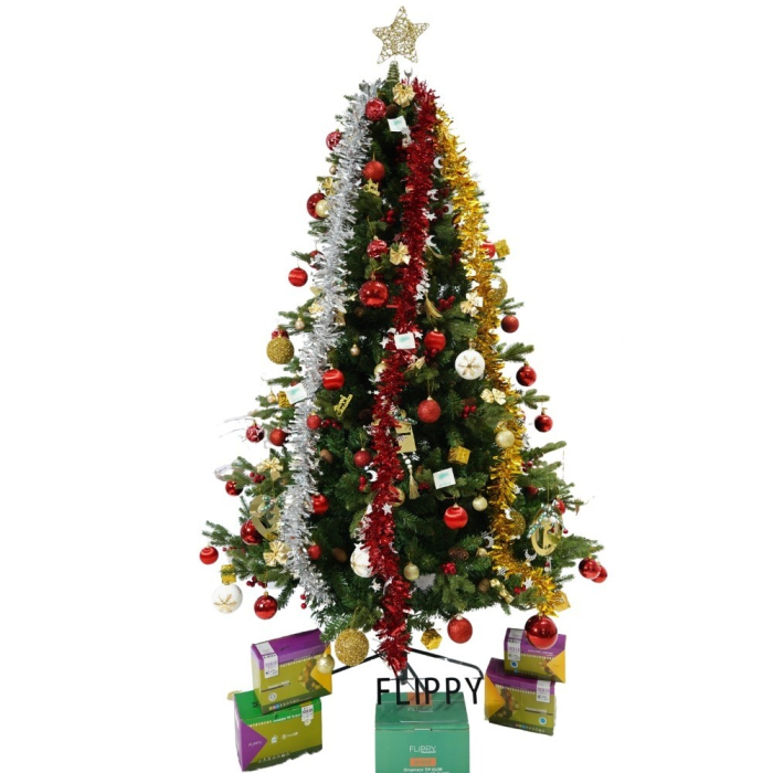 Set brad artificial de Craciun si elemente decorative, decorat cu conuri pin rosii, inaltime 210 cm, diametru 137 cm, 1172 ramuri, Flippy, verde, suport metalic inclus [1]
