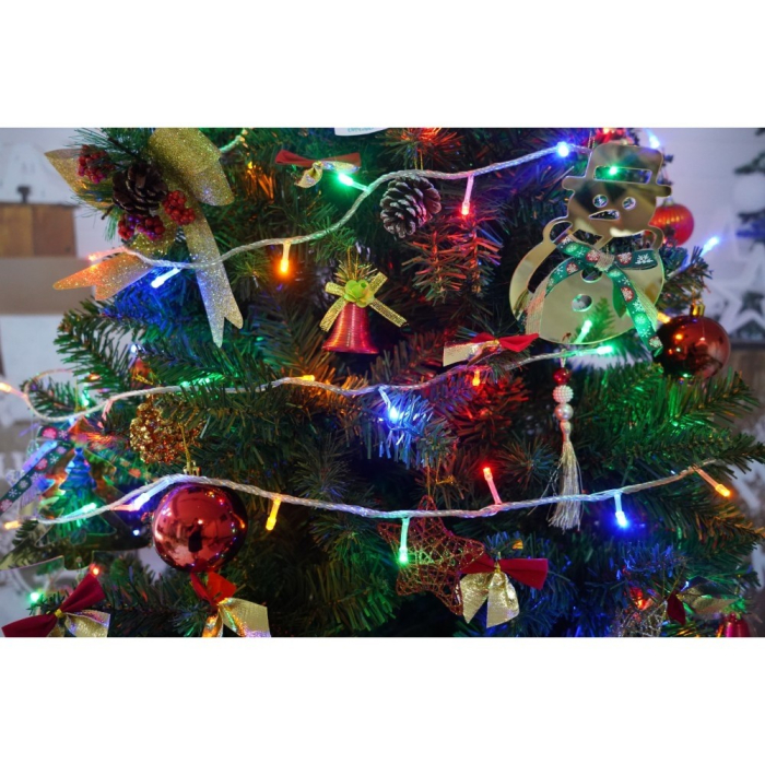 Set brad artificial de Craciun si elemente decorative, nins, decorat cu conuri pin, pentru interior/exterior, inaltime 210 cm, diametru 131 cm, 630 ramuri, Flippy, alb/verde, suport metalic inclus [5]