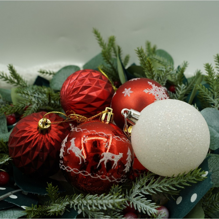 Set de 24 ornamente de brad, Flippy, de tip Glob, Alb/ Rosu, cu ø de 6 cm, din plastic, cu finisaj sclipitor , cutie  14  cm lungime x 32  cm inaltime x 14  cm adancime [7]