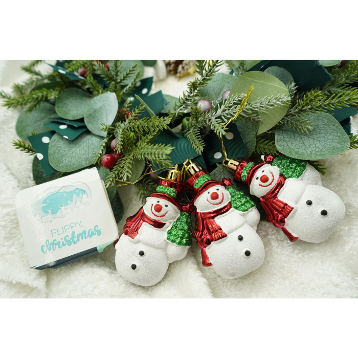 Set de 3 ornamente de brad, Flippy, de tip Om de zapada, Alb/Rosu, din plastic, cu finisaj sclipitor , cutie  4  cm adancime x 6  cm inaltime x 9  cm lungime [3]