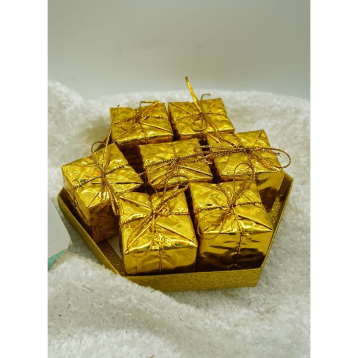 Set de 35 ornamente de brad, Flippy, de tip Glob, Rosu/ Auriu, din polistiren, cu finisaj sclipitor , cutie  11  cm adancime x 19  cm inaltime x 11  cm lungime) [10]