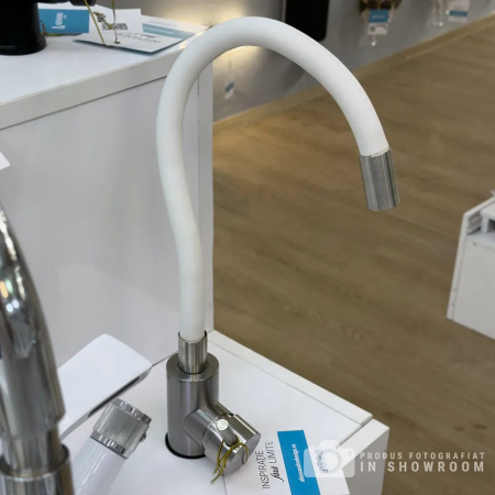 Bucatarie - Baterie cu Pipa Flexibila, Inox SUS304, Satinat si Alb, CF025WH