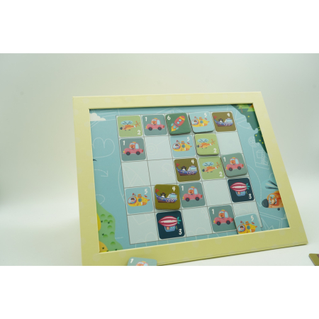 Joc educativ Sudoku cu tablita magnetica, 53 de piese, cartonase cu trafic, Verde [7]