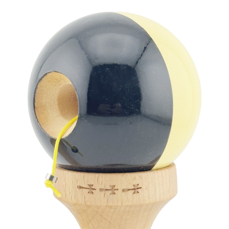 Kendama X Originala, Profesionala, Flippy, Big Cups V2, Super Sticky cu Cupe Mari, Rulment Metalic, din lemn 18 cm, Ata 55 cm, Galben/Negru [5]