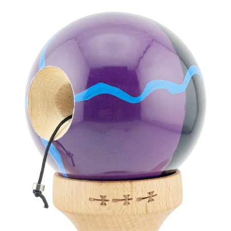 Kendama X Originala, Profesionala, Flippy, Big Cups V2, Super Sticky cu Cupe Mari, Rulment Metalic, din lemn 18 cm, Ata 55 cm, Negru/Mov [5]