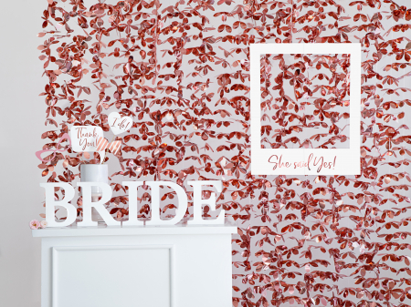 Literă lemn D, albă, 19.5x20cm [1]