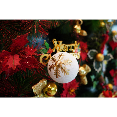 Set de 12 ornamente de brad, Flippy, de tip Glob, Alb/ Rosu, din polistiren, cu finisaj sclipitor , cutie  8  cm adancime x 32  cm lungime x 24  cm inaltime [4]