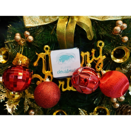 Set de 28 ornamente de brad, Flippy, de tip Glob, Rosu, din polistiren, cu finisaj sclipitor , cutie  18  cm adancime x 22  cm inaltime x 18  cm lungime) [8]