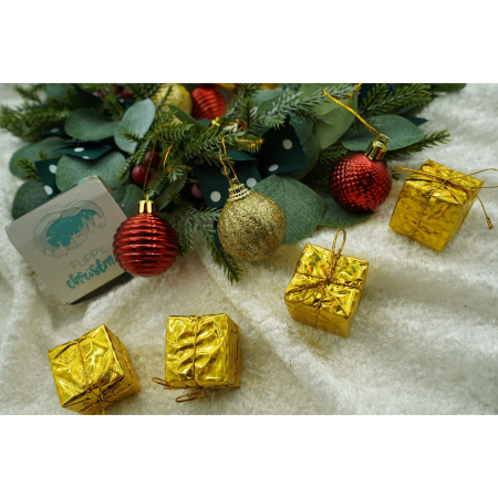 Set de 35 ornamente de brad, Flippy, de tip Glob, Rosu/ Auriu, din polistiren, cu finisaj sclipitor , cutie  11  cm adancime x 19  cm inaltime x 11  cm lungime) [1]