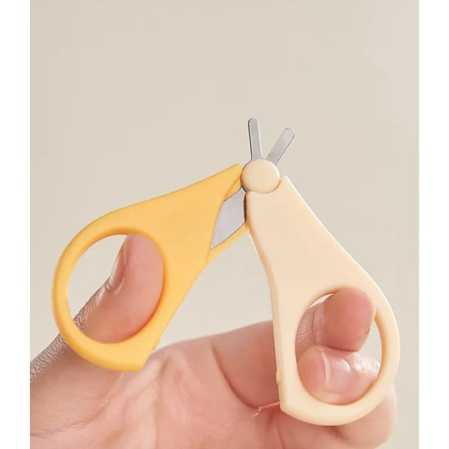 Set Ingrijire Unghii pentru Bebelusi, Flippy, Cutie de Depozitare in Forma de Ursulet, 10 x 9.5 cm, Galben [6]