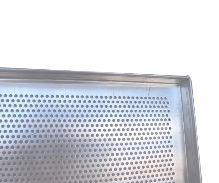 Tava aluminiu perforat - 3 margini, 60x40xh2cm [4]
