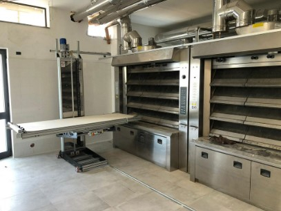 Sistem semiautomat - Incarcător Semi-Automatic Cuptoare Panificatie