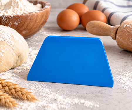 Totul pentru Cofetarie, Patiserie,Pizza - Rascheta Aluat din ABS, 22.1 x 13 cm