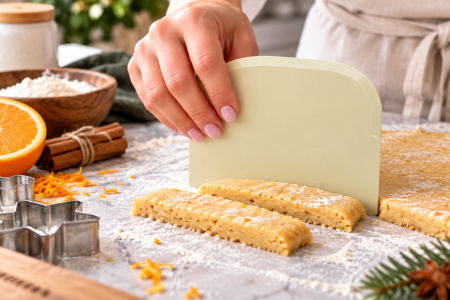 Totul pentru Cofetarie, Patiserie,Pizza - Rascheta Aluat din PP, 12 x 8 cm