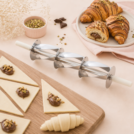 Decupatoare, Cutite - Rola tripla pentru taiat croissante, 18 x h14 cm