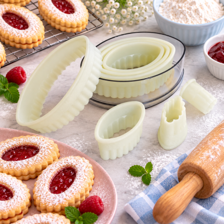 Totul pentru Cofetarie, Patiserie,Pizza - Set decupatoare Nylon 7 piese