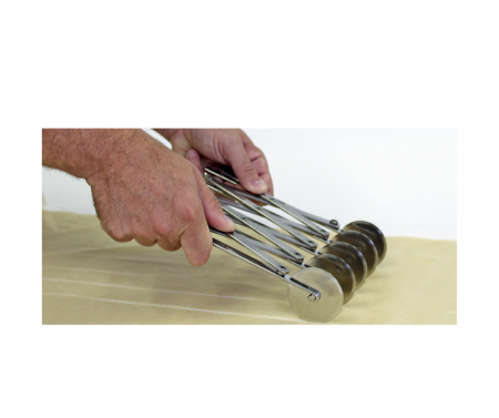 Taietor aluat extensibil cu 7 role simple [1]