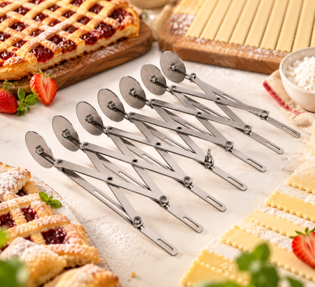 Totul pentru Cofetarie, Patiserie,Pizza - Taietor aluat extensibil cu 7 role simple