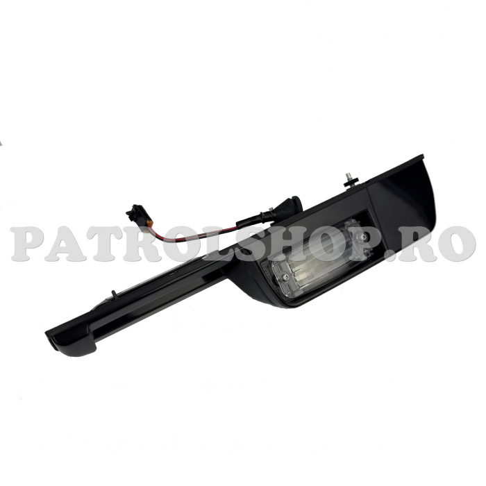 Licence plate light assembly OEM Nissan Patrol Y60 [5]