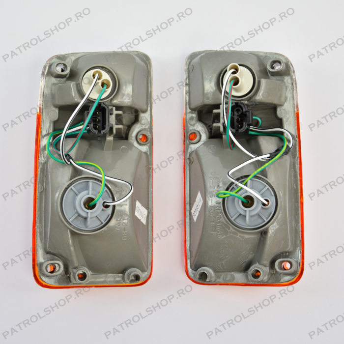 Lampa semnalizare stanga Nissan Patrol Y60 89-95 - PATROL SHOP [4]
