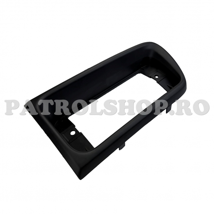 Rear right bumper lamp finisher OEM Nissan Patrol Y61 <2001 - PATROL SHOP [2]