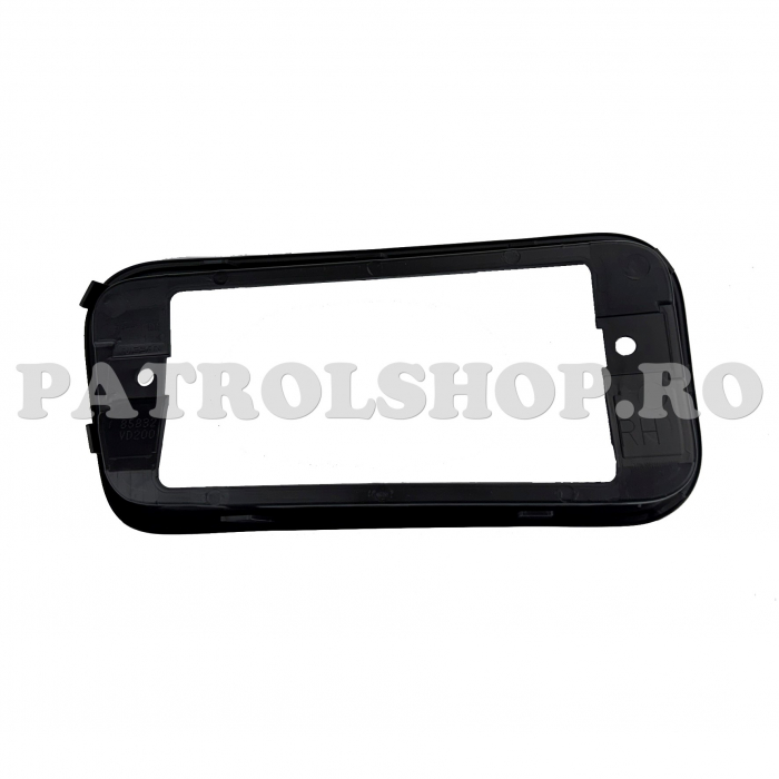 Rear right bumper lamp finisher OEM Nissan Patrol Y61 >2004 - PATROL SHOP [3]