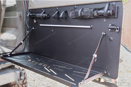 Tailgate table Nissan Patrol Y61 - PATROL SHOP [3]