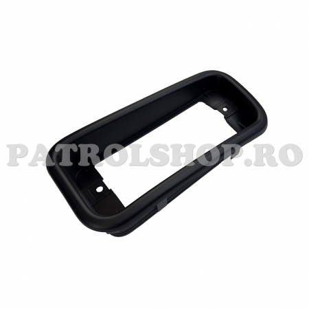 Ornament lampa spate dreapta OEM Nissan Patrol Y61 >2004 - PATROL SHOP [1]
