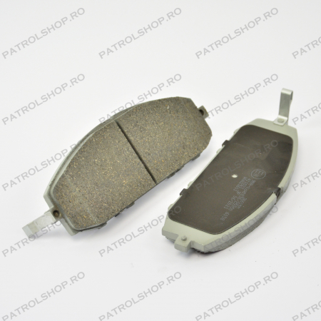 Front brake pads Nissan Patrol Y61 - PATROL SHOP [1]