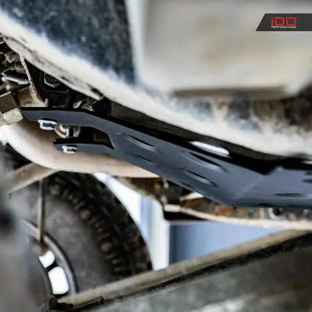 Skid plate for IOD Performance fuel/water sub tank Nissan Patrol Y61 LWB [8]