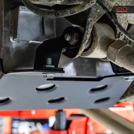 Skid plate for IOD Performance fuel/water sub tank Nissan Patrol Y61 LWB [4]