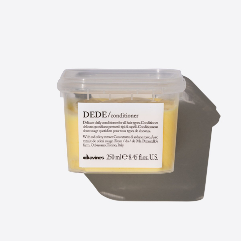 Balsam Hidratant - Balsam Davines Dede  - pentru uz frecvent adecvat pentru toate tipurile de păr