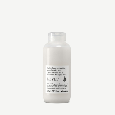 Styling - Leave-in Davines LOVE Curl Cream - Cremă Leave-in pentru Definirea și Controlul Buclelor