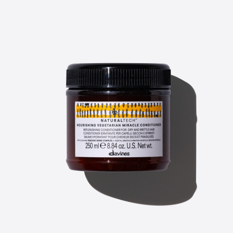Balsam Davines Nourishing - pentru păr uscat fragil sau deteriorat