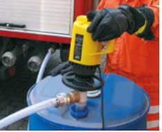 Pompă de decantare spumă tip butoi acționata de un motor electric monofazat, 230 V, 50 Hz, 500 Watt  [1]