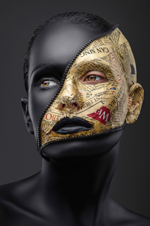 Tablouri Chic și Glam - Masca de aur, secretul dual