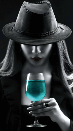 Tablouri Chic și Glam - Misterul paharului