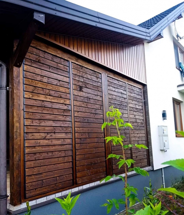 90 cm înălțime: kit complet Jaluzea reglabilă cu glisiere metalice PergoLino10 + 10 lamele 110-130 cm din lemn de pin natur [8]