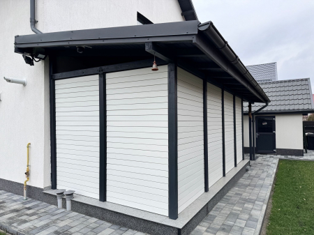 252 cm înălțime: kit complet Jaluzea reglabilă cu glisiere metalice + 28 lamele 100-130 cm din lemn de pin natur [18]