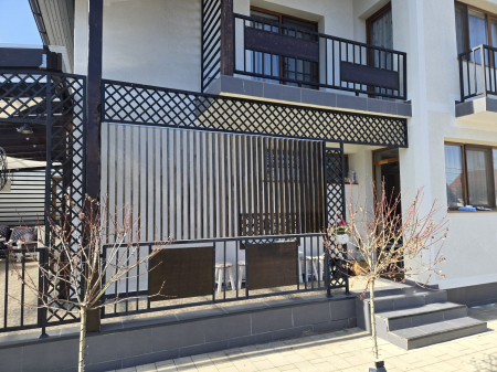 Feronerie cu glisiere aluminiu pentru lamele orientabile [5]