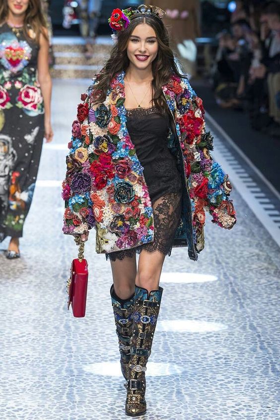 Top 10 tendinte in  moda sezonului primavara-vara  2024